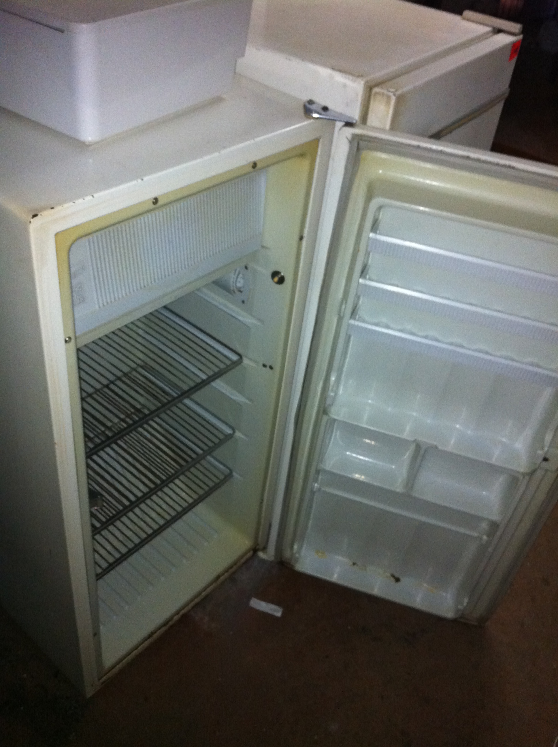 Холодильник за 1000
